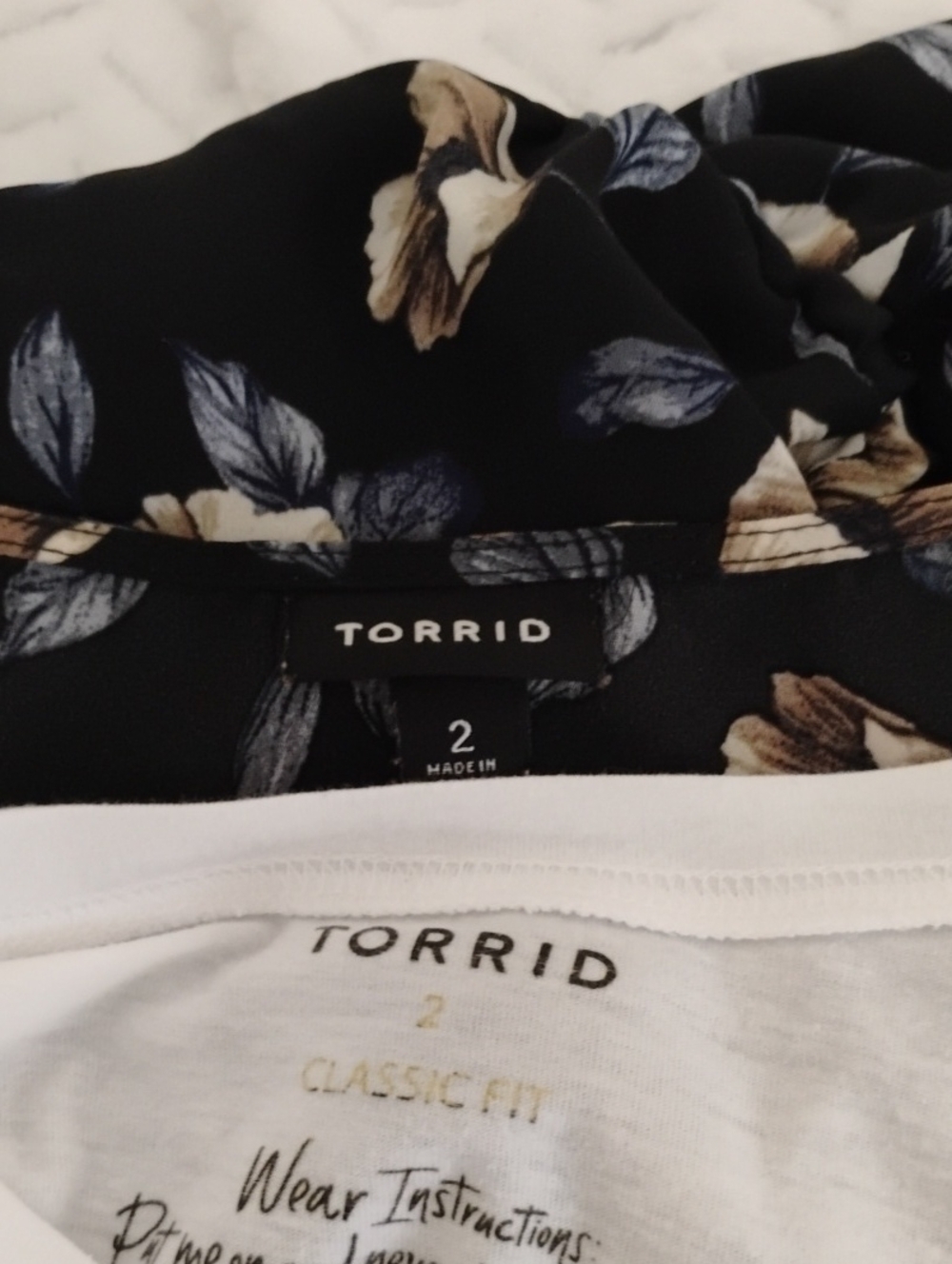 Torrid Tops - Picture 7 of 7